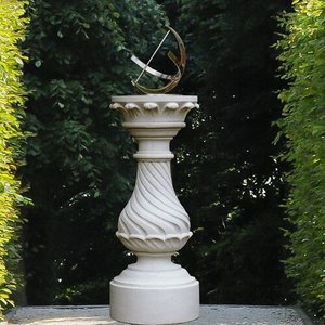 Garten Sonnenuhr mit Stein Podest - Galileo / Terrakotta
