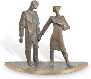 Mann und Frau als Gartenfigur - Bronze - Spaziergang / Bronze hellbraun