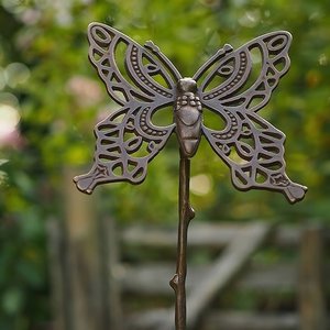 Bronze Schmetterling als Gartenstecker - Livo