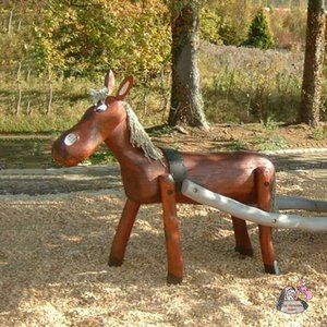 Wettefeste Pferd Holzfigur als Gartendekoration - Pferd