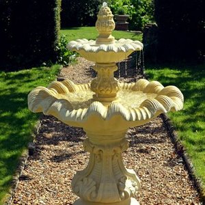 Stein Guss Kaskaden Gartenbrunnen - Napoliano / Portland weiß